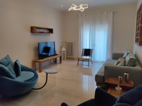 PRS Apt in the Center of Volos